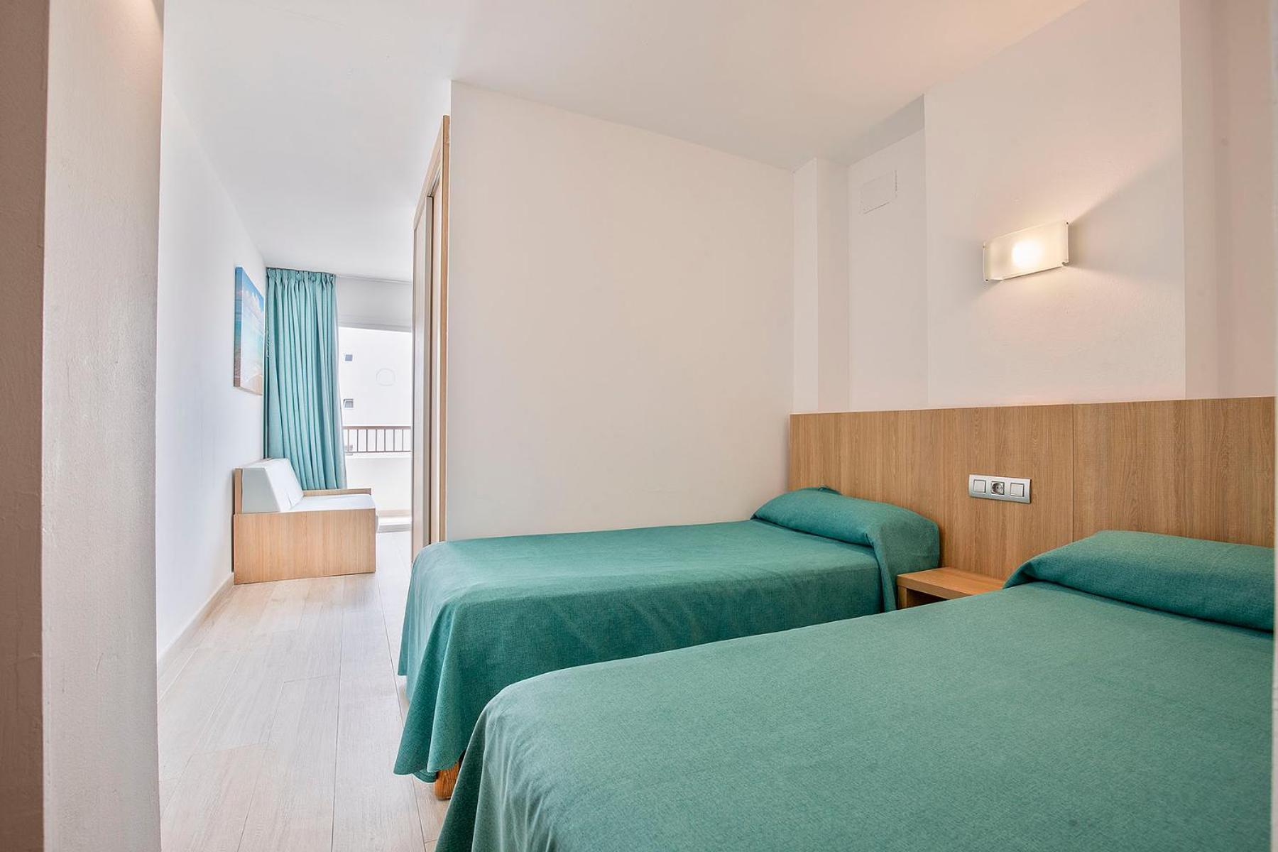 Sunside Ibiza Studios - Only Adults- Formerly Known As Central Park Sant Antoni de Portmany Екстериор снимка