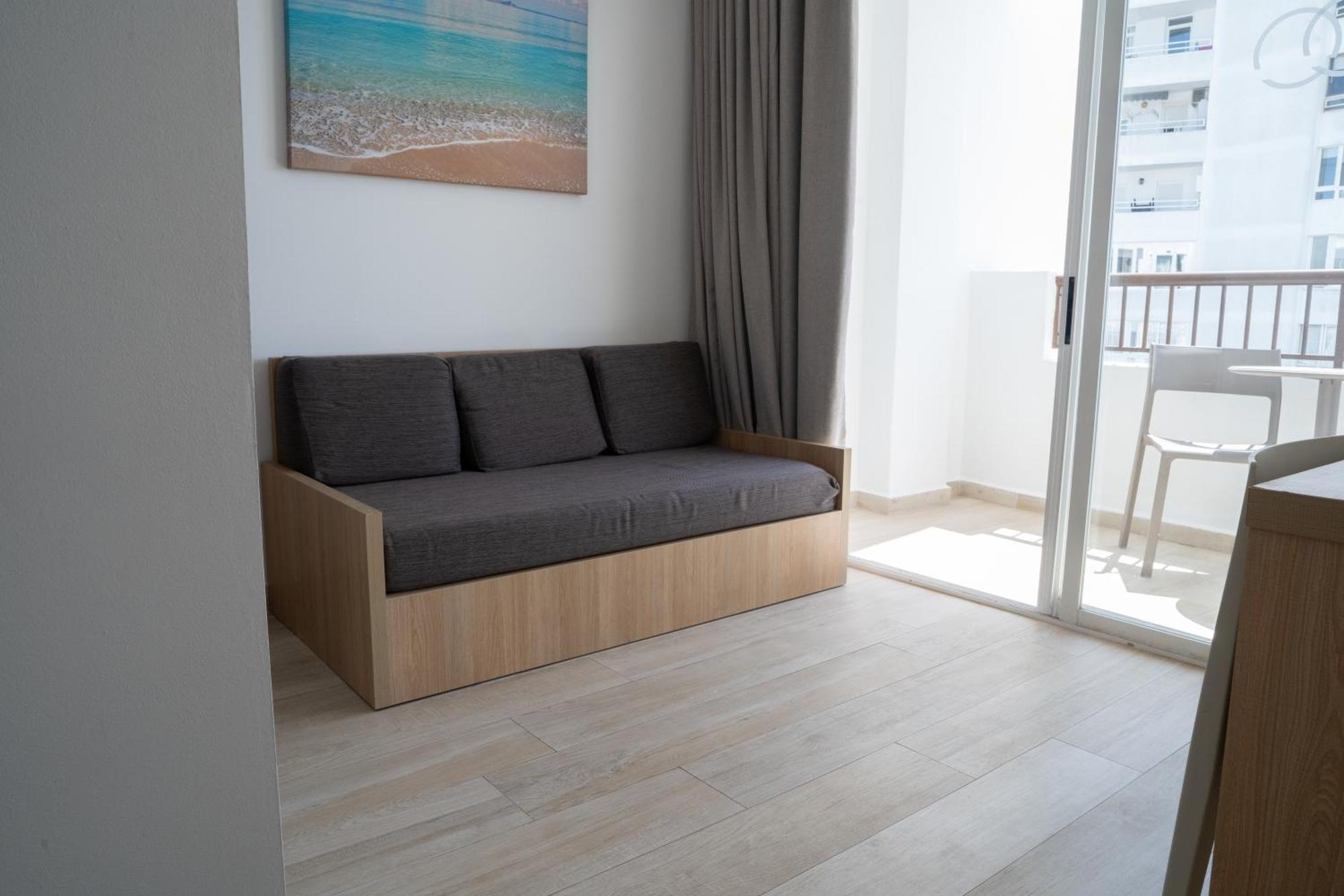 Sunside Ibiza Studios - Only Adults- Formerly Known As Central Park Sant Antoni de Portmany Екстериор снимка